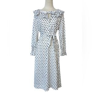 Vintage hand made Polka‎ Dot Ruffle Dress from the 60’s. Womens size medium (F2)